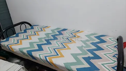 Single  steel bed with 2 matress