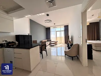 Spacious Layout | High Floor | Community View