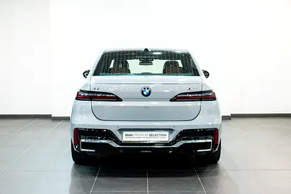 2026 BMW I7 — фото 5