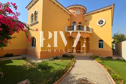Prime Location | Well-landscaped| Vacant Now