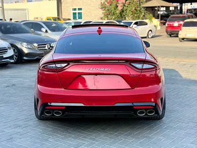 صورة 9 لـ 2018 KIA STINGER