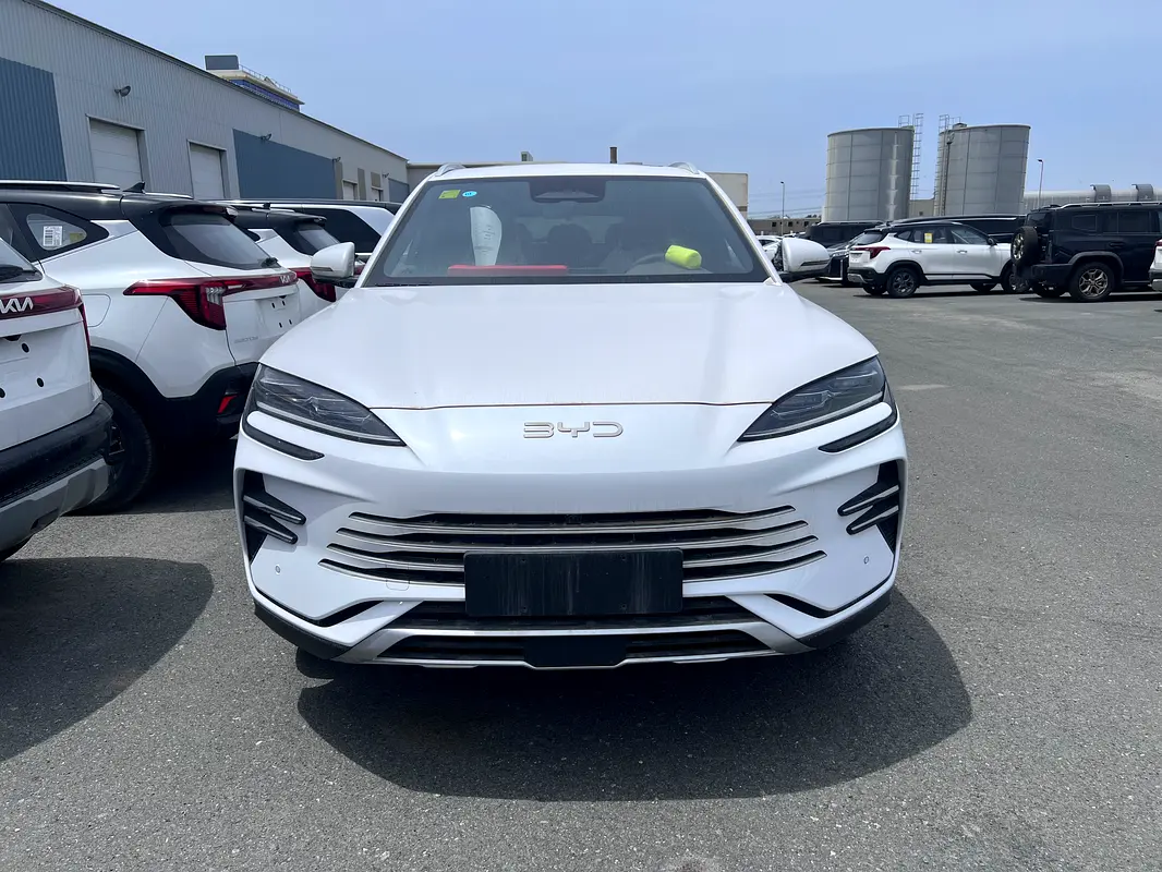 BYD Song Plus 2025 — photo 1 of 14