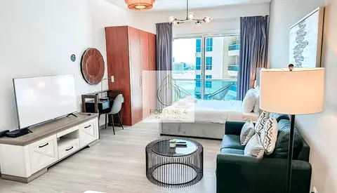 Fully Furnished | Newly Upgraded |Pool & Lake View