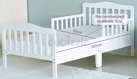 Toddler bed