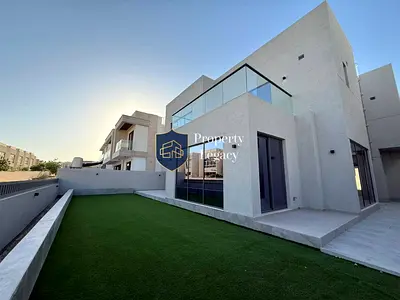 Brand New | Ready to move in | Private Elevator