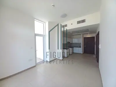 Re-Sale 1-BR Apartment | Vacant | Unfurnished