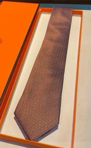 Mens tie