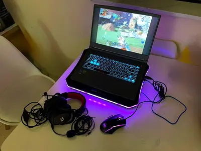 RTX 4050 / MSI THIN B12VE / i7 - 12TH GEN / 16GB RAM / 512GB SSD / COMPLETE GAMING SETUP / 98% BATTE