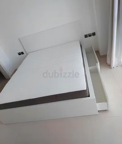 IKEA Malm Queen size bed frame with mattress (160 × 200 cm)