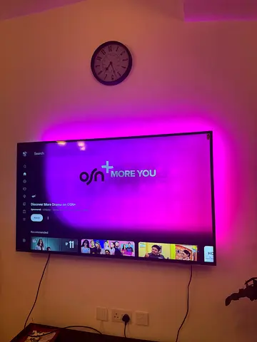Philips 65” 4K Smart TV (Ambilight) – Model 65PUT6784/56 Excellent picture quality, Netflix/YouTube