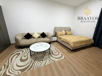 Modern Studio | Upgraded | Balcony