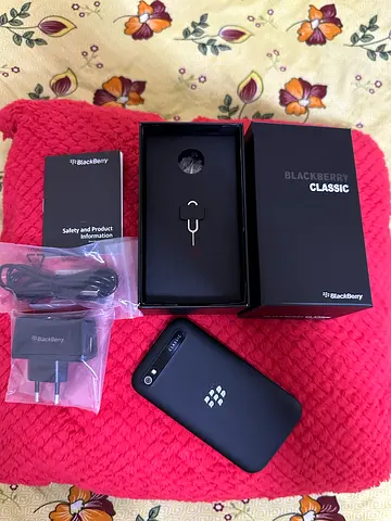 BlackBerry Classic Q20  brand new
