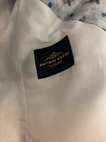 Men’s suit
