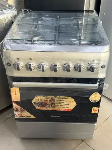 Stainless Steel 4-Burner Gas Range with Oven - Good Condition