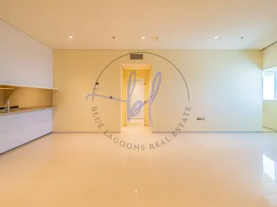 Chiller Free| Close to Metro| Vacant| Higher Floor