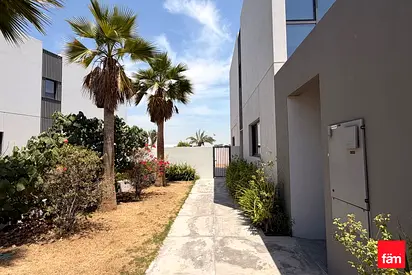 Front of Pool | Ready to move | Prime Location