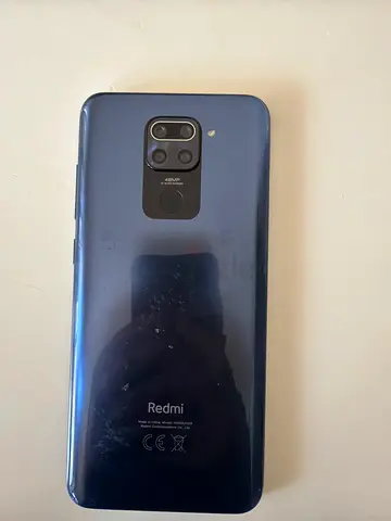 Xiamoi redmi note 9  with case