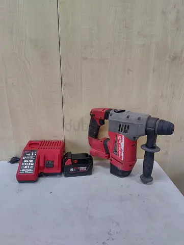 MILWAUKEE 2715-20 ROTARY HAMMER DRILL(MID)