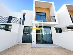 Bright Spacious and Back to Back