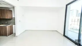 UNFURNISHED | ELEGANT AND SPACIOUS | VACANT NOW