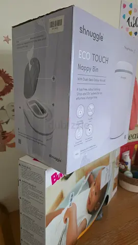 Bumbo Changing Pad _ Shnuggle Diaper Bin - with box