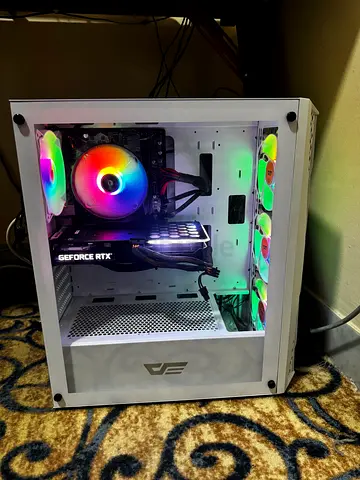 Gaming beast: White Build | Intel i7-11700k | RTX 3060 12gb vram | like new