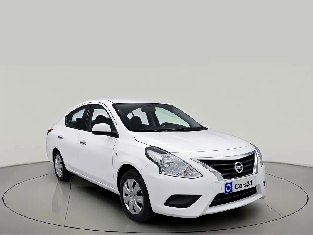 Nissan Sunny 2023 — photo 1 of 13
