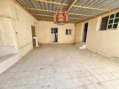 4 Bed room 3 washroom one bedroom separate hall majlis parking 520k last