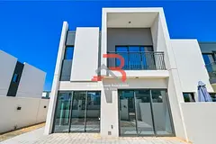 4BR Villa | La Rosa 3 | Private Garden View
