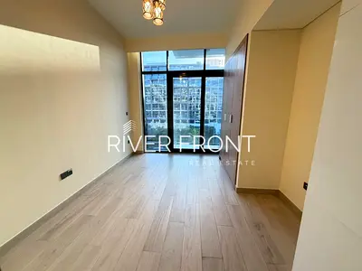 Lavish Studio | Ready to Move | Fitted Kitchen