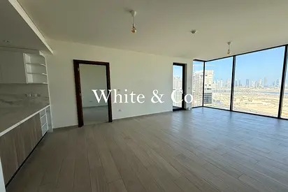 Best View | Luxury Building | Large layout