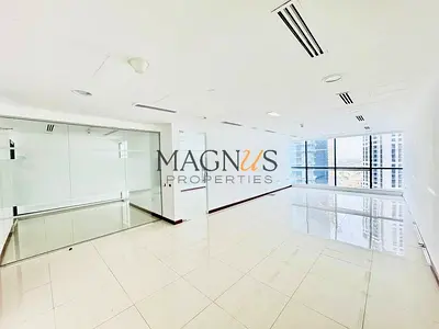 FITTED OFFICE | PARTITIONED | DMCC LICENSE