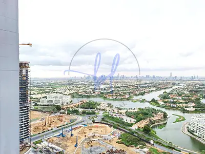 شقة من 3 غرف نوم في الطابق العلوي | Orra The Embankment | شرفة | إطلالات على وسط المدينة والمنتزه