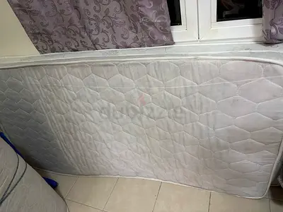 Single mattress (used) - 2pcs - clean white quilted foam mattress