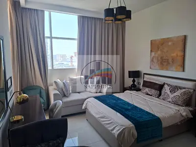 Furnished Studio with Pool View High Floor