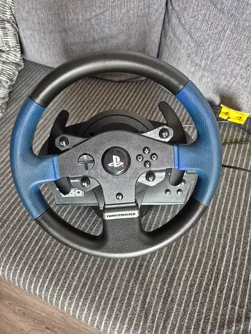 Thrustmaster T150 with TPA pedal kit