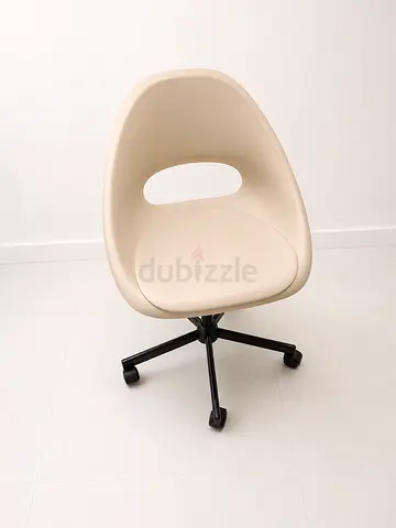Beige Modern Swivel Office Chair on Wheels