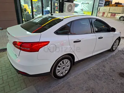 2017 FORD FOCUS SEDAN ECOBOAST  GCC RTA PASSED SUPER CLEAN WELL MAINTAINED IN EXCELLENT CONDITION