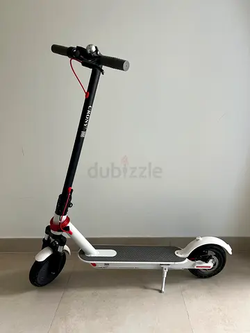 Lightly Used CRONY E-Scooter M365 APP Model