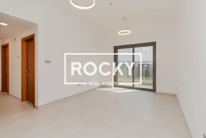 2 B/R Central A/C Apt with Balcony, Pool & Gym in Jumeirah Garden City.