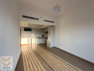 Chiller Free - Best Price - Ready - Best Maintained - Unfurnished