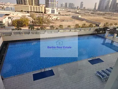 عرض مميز! شقة مفروشة بالكامل بغرفة نوم واحدة للإيجار مع إطلالة على البحر