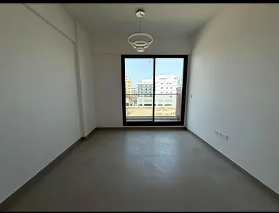 UNFURNISHED STUDIO WITH BALCONY/VACANT/WARSAN4