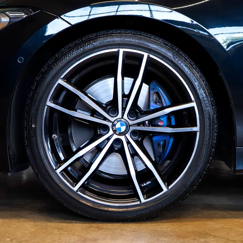 بي إم دبليو 3-سيريز 2024
