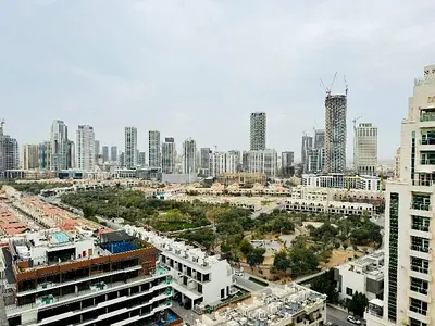 Modern 1 BR | Smart Choice | Large Windows