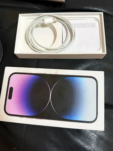 iPhone 14 Pro 256 GB with box and charging cable