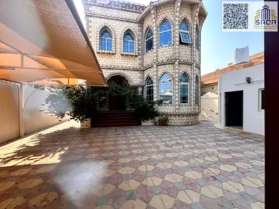Deluxe villa including water, electricity, and air conditioning. Freehold ownership for all nationa