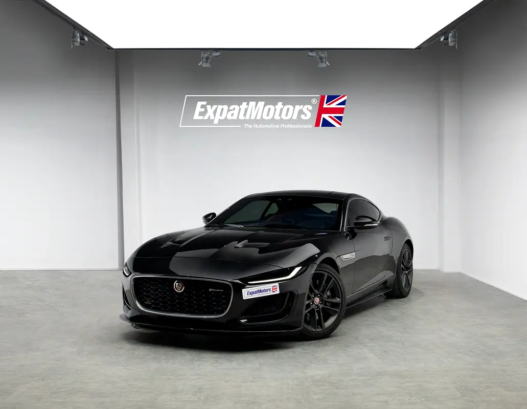 Jaguar F-Type 2021 — photo 1 of 20