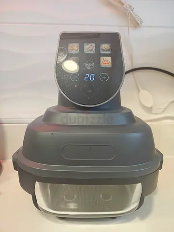 Glass healthy air fryer with 2 size pots flawless like new for only 200 AED similar to Ninja Crispi