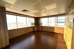 Fitted | Vacant | Prime SZR Location